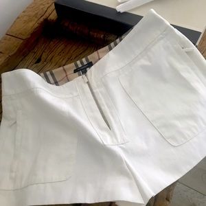 Burberry white shorts US sz 10 like new condition